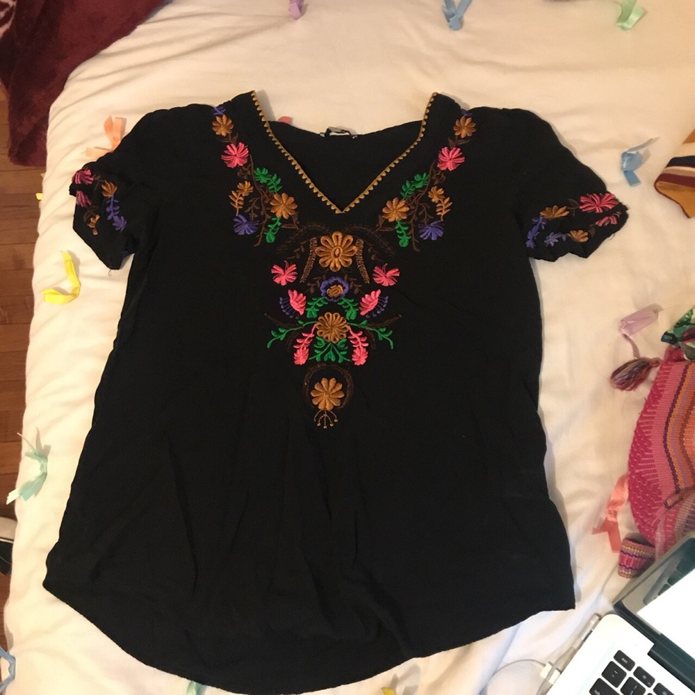 black latinx flowery top